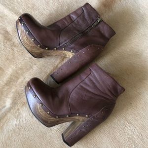 Lucky Brand Clog Ankle Boot Seize 7.5